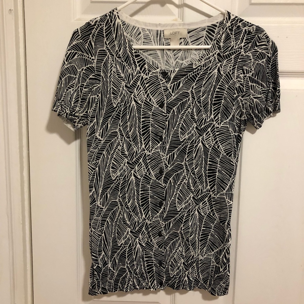 Loft button down black and white knit shirt